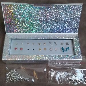 🌟STUD EARRING BUNDLE🌟